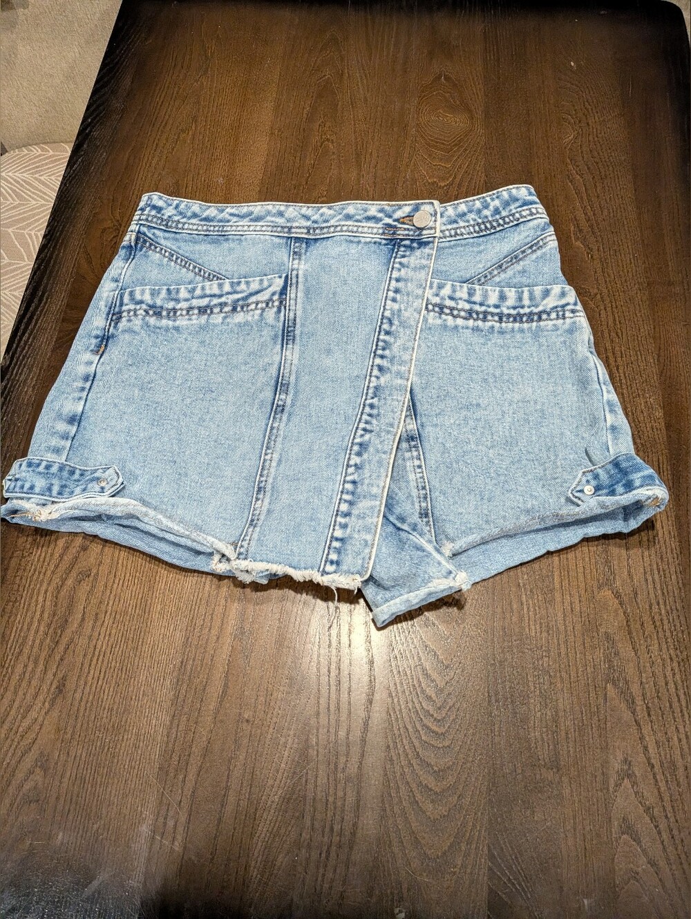 Circus NY. Acid  Wash Denim Women's Skort Shorts - Casual Summer Staple. Raw Hem